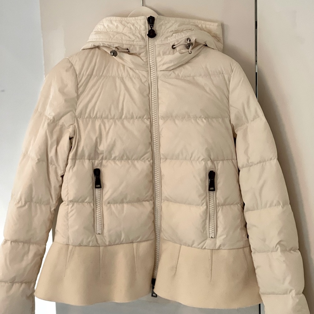 Moncler white short down coat